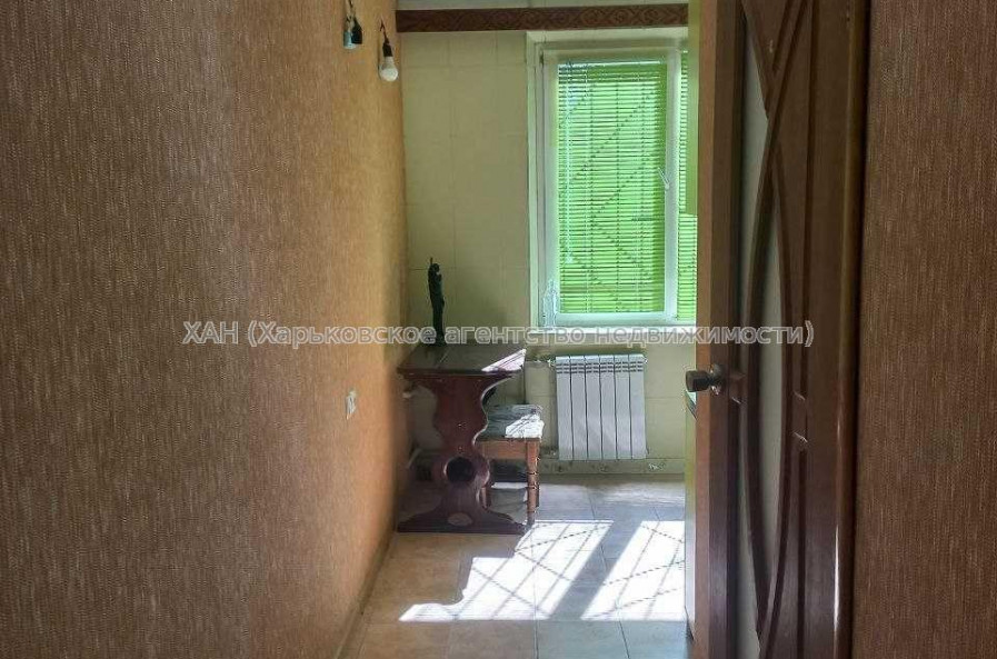 Продам квартиру, Валентиновская ул. , 1  ком., 32 м², косметический ремонт 
