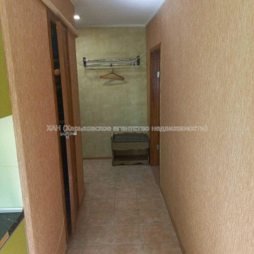 Продам квартиру, Валентиновская ул. , 1  ком., 32 м², косметический ремонт 