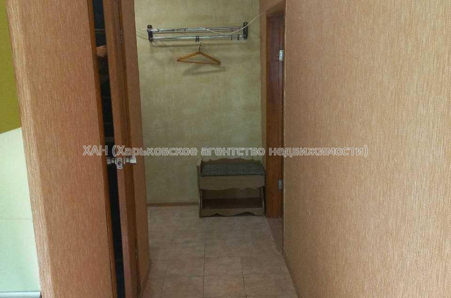 Продам квартиру, Валентиновская ул. , 1  ком., 32 м², косметический ремонт 