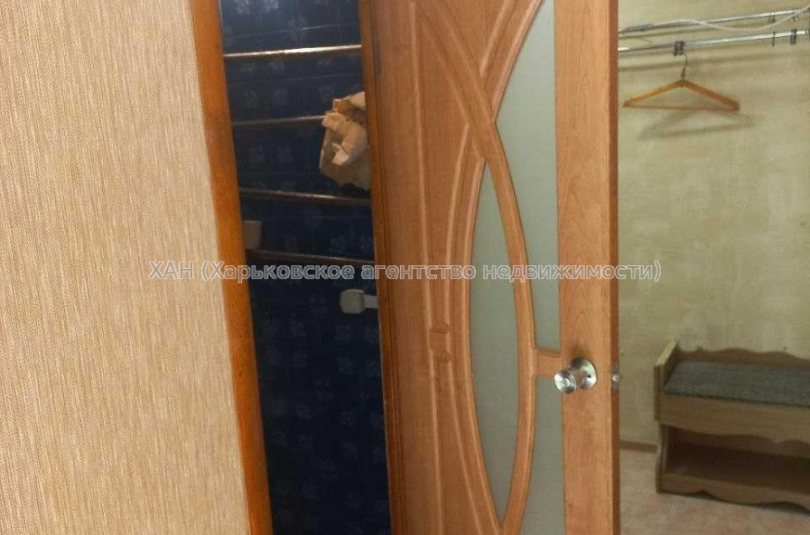 Продам квартиру, Валентиновская ул. , 1  ком., 32 м², косметический ремонт 