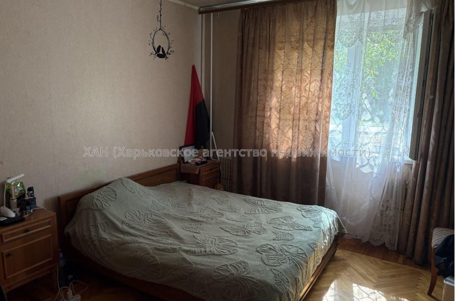 Продам квартиру, Людвига Свободы просп. , 3  ком., 71 м², советский ремонт 