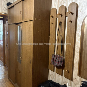 Продам квартиру, Людвига Свободы просп. , 3 кім., 71 м², советский ремонт 