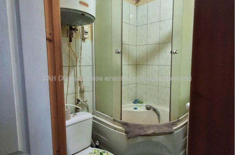 Продам квартиру, Камышева ул. , 1  ком., 27 м², косметический ремонт 
