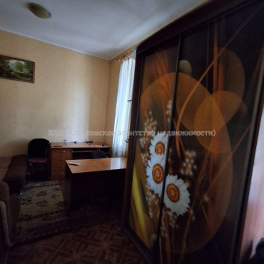 Продам квартиру, Камышева ул. , 1  ком., 27 м², косметический ремонт 