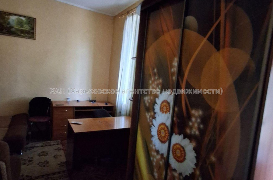 Продам квартиру, Камышева ул. , 1  ком., 27 м², косметический ремонт 