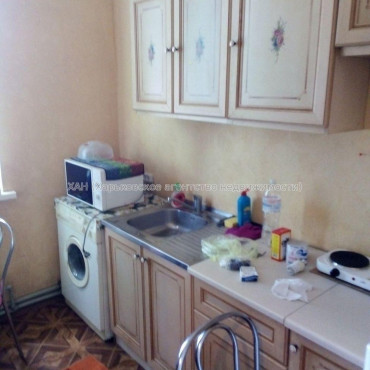 Продам квартиру, Камышева ул. , 1  ком., 27 м², косметический ремонт 