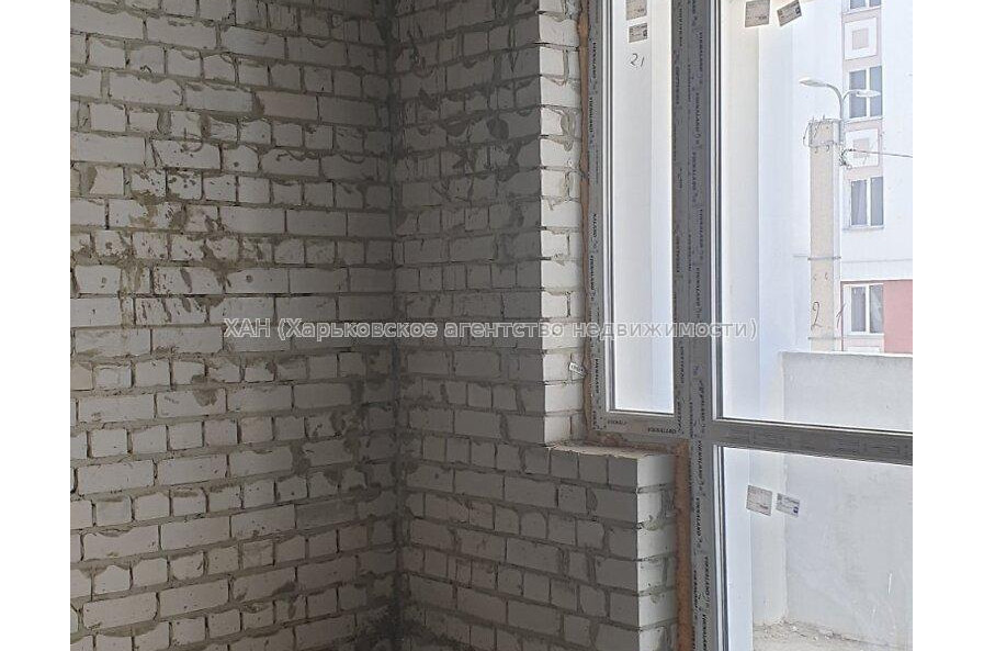 Продам квартиру, Барабашова академика ул. , 1  ком., 40 м², без внутренних работ 