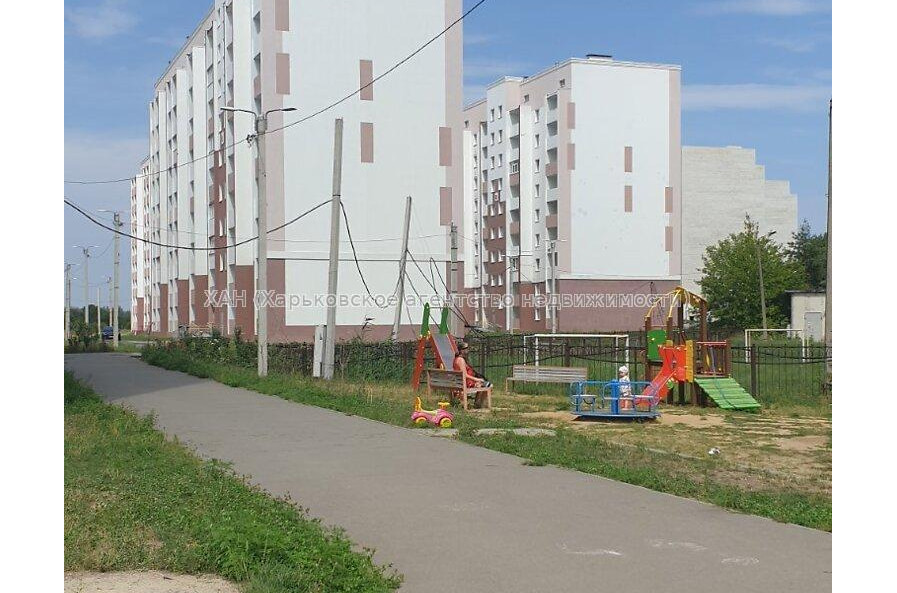 Продам квартиру, Барабашова академика ул. , 1  ком., 40 м², без внутренних работ 