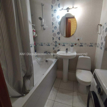 Продам квартиру, Тракторостроителей просп. , 2 кім., 48 м², евроремонт 