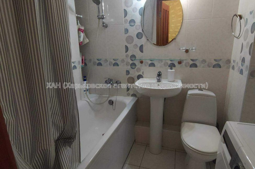 Продам квартиру, Тракторостроителей просп. , 2  ком., 48 м², советский ремонт 