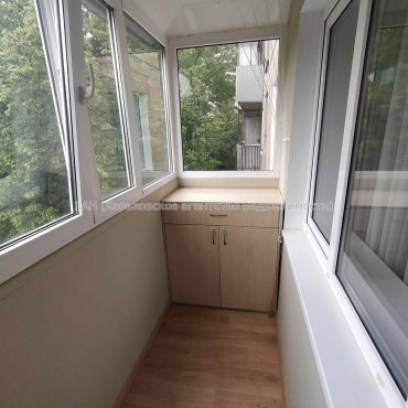 Продам квартиру, Тракторостроителей просп. , 2 кім., 48 м², евроремонт 