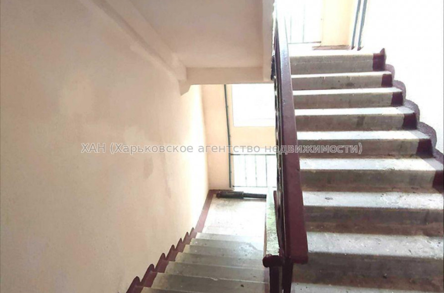 Продам квартиру, Тракторостроителей просп. , 2  ком., 48 м², советский ремонт 