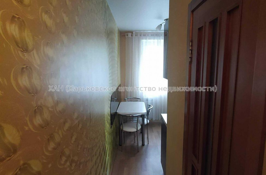 Продам квартиру, Тракторостроителей просп. , 2  ком., 48 м², советский ремонт 