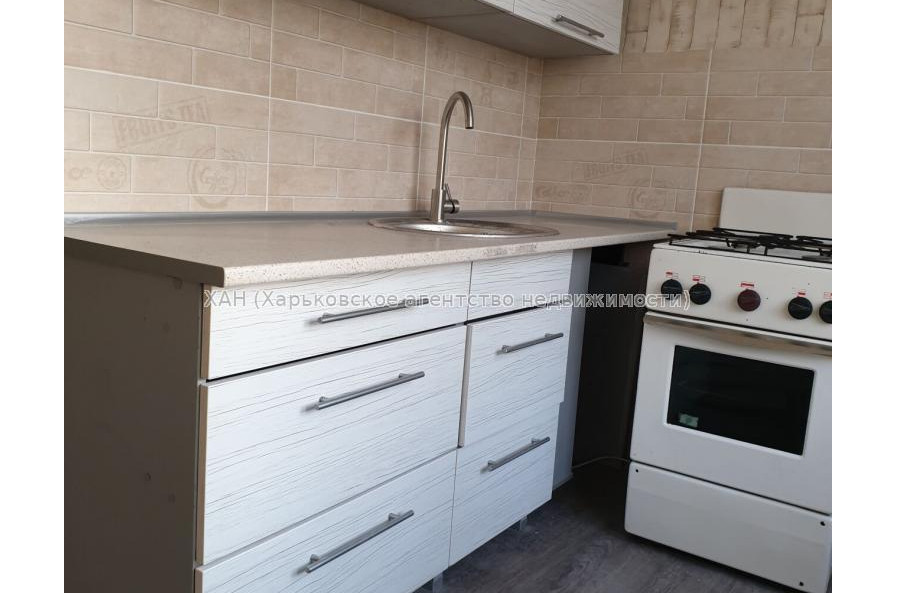 Сдам квартиру, Академика Павлова ул. , 2  ком., 44 м², капитальный ремонт 