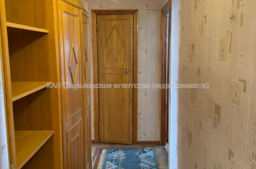 Продам квартиру, Леся Сердюка ул. , 3 кім., 64.90 м², советский ремонт 