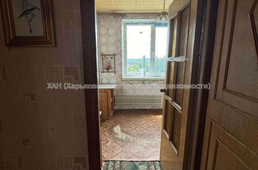 Продам квартиру, Леся Сердюка ул. , 3 кім., 64.90 м², советский ремонт 