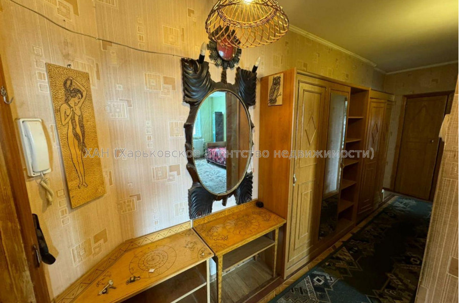 Продам квартиру, Леся Сердюка ул. , 3 кім., 64.90 м², советский ремонт 