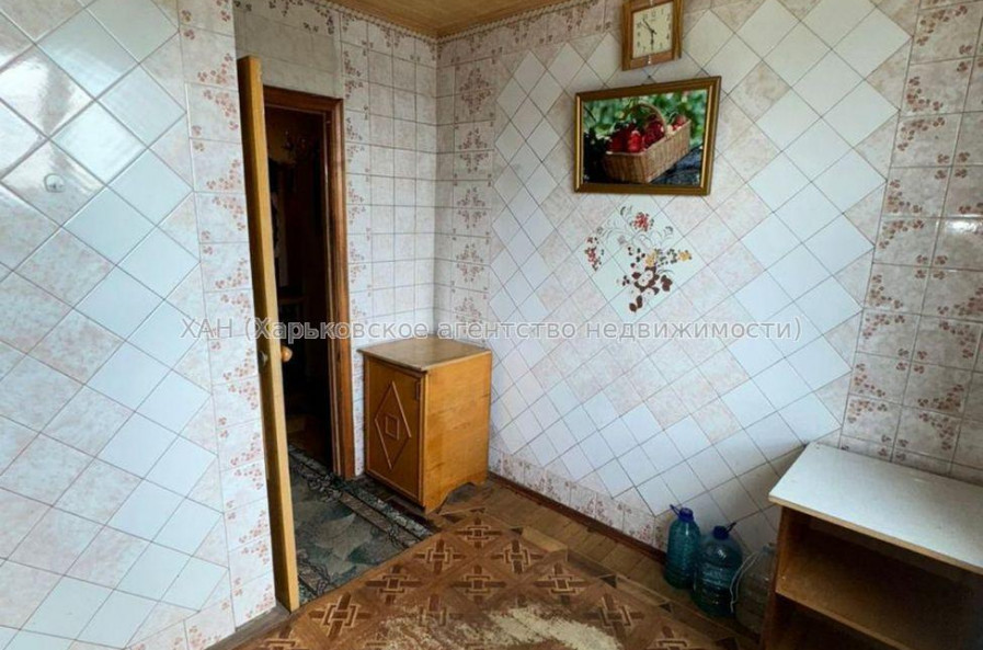 Продам квартиру, Леся Сердюка ул. , 3 кім., 64.90 м², советский ремонт 