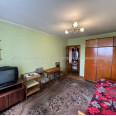 Продам квартиру, Леся Сердюка ул. , 3 кім., 64.90 м², советский ремонт 