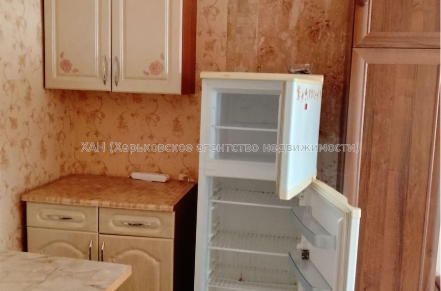 Продам квартиру, Соича ул. , 1  ком., 18 м², советский ремонт 