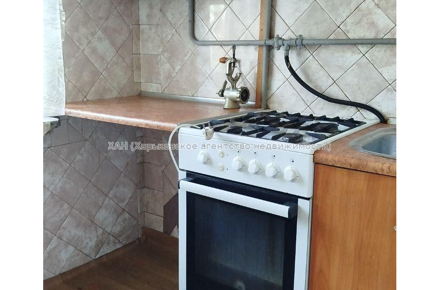 Продам квартиру, Старошишковская ул. , 1  ком., 31 м², частичный ремонт 