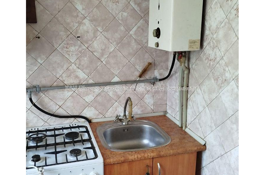 Продам квартиру, Старошишковская ул. , 1  ком., 31 м², частичный ремонт 