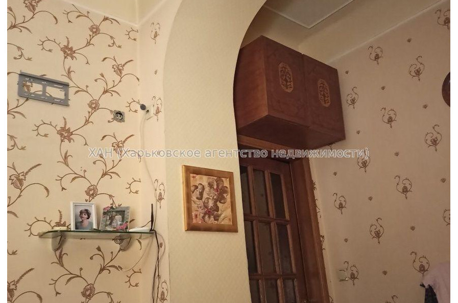 Продам квартиру, Любови Малой  просп. , 3  ком., 70 м², авторский дизайн 