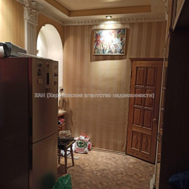 Продам квартиру, Любови Малой  просп. , 3  ком., 70 м², авторский дизайн