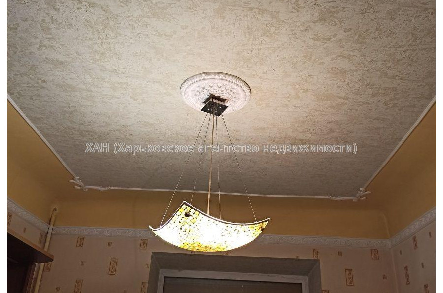 Продам квартиру, Любови Малой  просп. , 3  ком., 70 м², авторский дизайн 