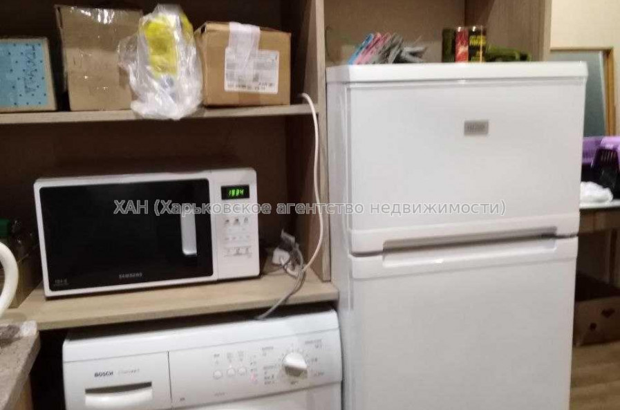 Продам квартиру, Григоровское шоссе , 1 кім., 17.50 м², капитальный ремонт 