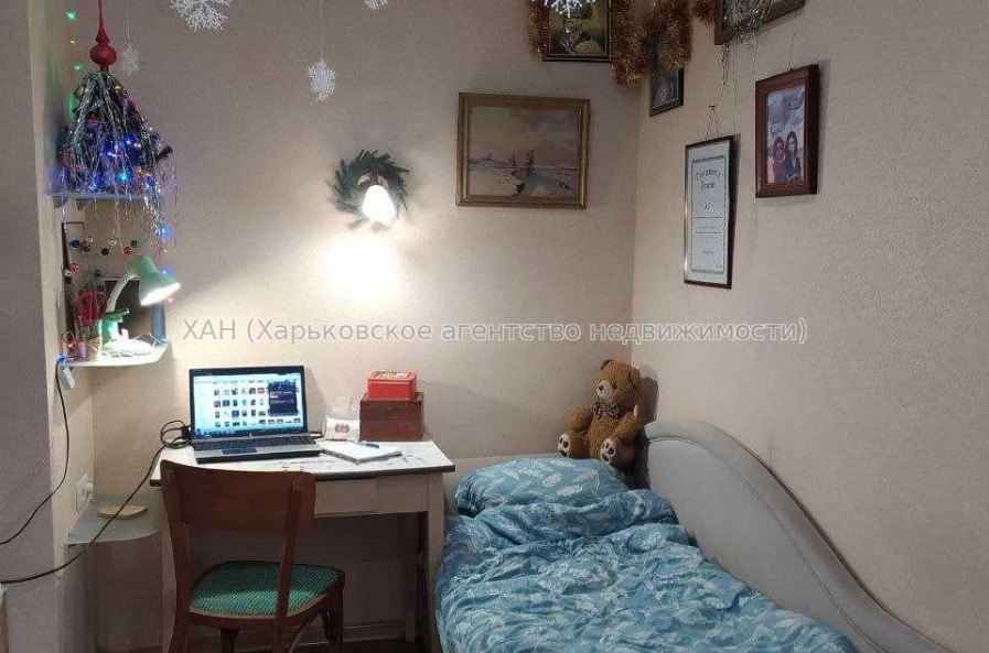 Продам квартиру, Григоровское шоссе , 1 кім., 17.50 м², капитальный ремонт 