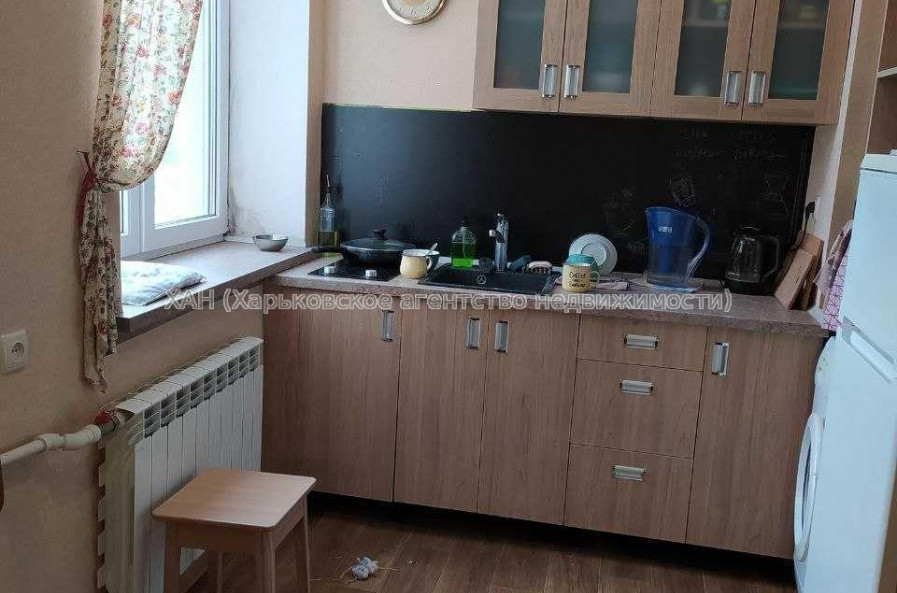 Продам квартиру, Григоровское шоссе , 1 кім., 17.50 м², капитальный ремонт 