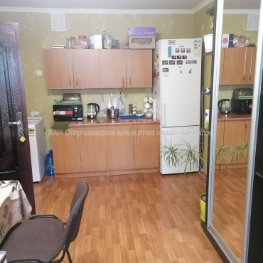 Продам квартиру, Большая Панасовская ул. , 1 кім., 27.20 м², косметический ремонт 