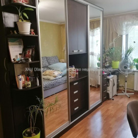 Продам квартиру, Резниковский пер. , 1 кім., 27.20 м², косметический ремонт