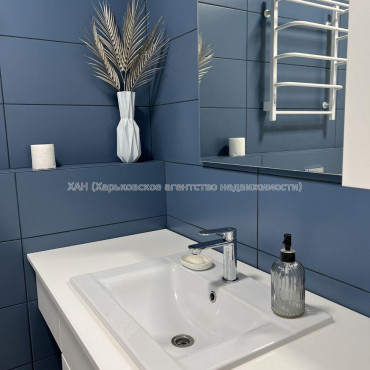 Продам квартиру, Борткевича ул. , 2  ком., 41 м², евроремонт 