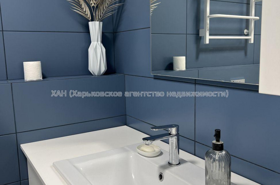 Продам квартиру, Борткевича ул. , 2 кім., 41 м², евроремонт 