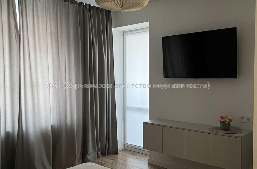 Продам квартиру, Борткевича ул. , 2 кім., 41 м², евроремонт 