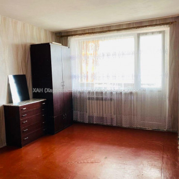 Продам квартиру, 92-й бригады ул. , 1  ком., 35.60 м², советский ремонт 