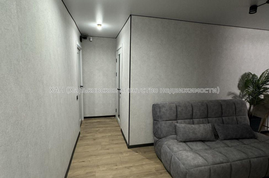 Продам квартиру, 23 Августа ул. , 3  ком., 65 м², евроремонт 