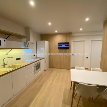 Продам квартиру, Клочковская ул. , 2  ком., 68 м², авторский дизайн 