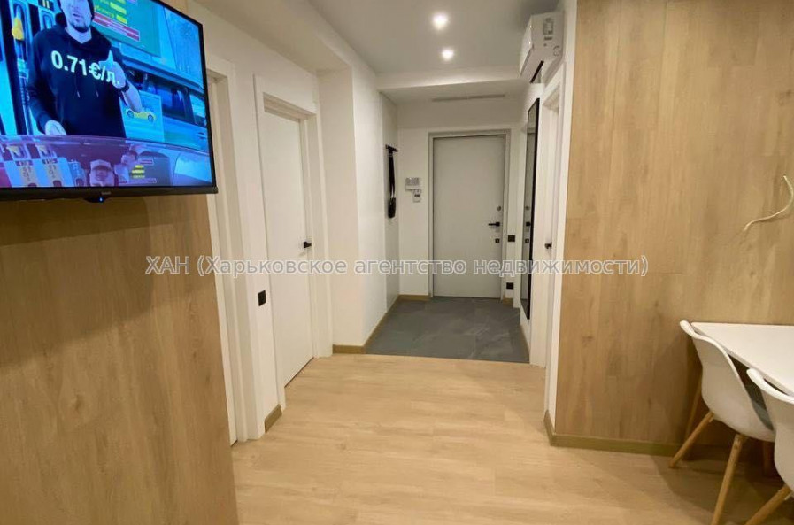 Продам квартиру, Клочковская ул. , 2 кім., 68 м², авторский дизайн 