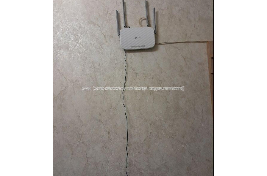 Продам квартиру, Черноморская ул. , 1  ком., 12 м², косметический ремонт 