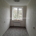 Продам квартиру, Черноморская ул. , 1  ком., 12 м², косметический ремонт 