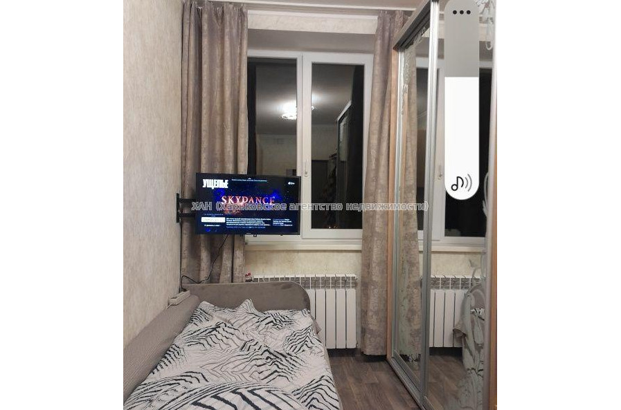Продам квартиру, Черноморская ул. , 1  ком., 12 м², косметический ремонт 