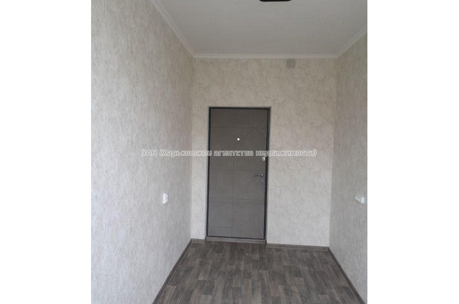 Продам квартиру, Черноморская ул. , 1  ком., 12 м², косметический ремонт 