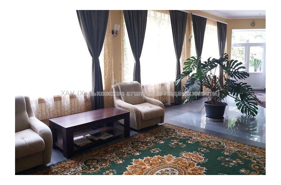 Продам нежитлову нерухомість, отель , 800 м²