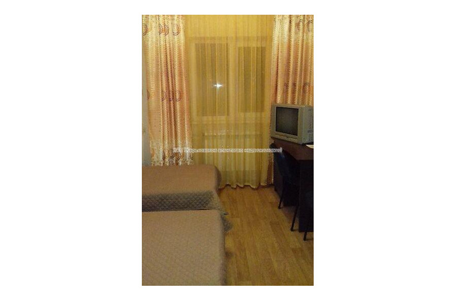 Продам нежитлову нерухомість, отель , 800 м²