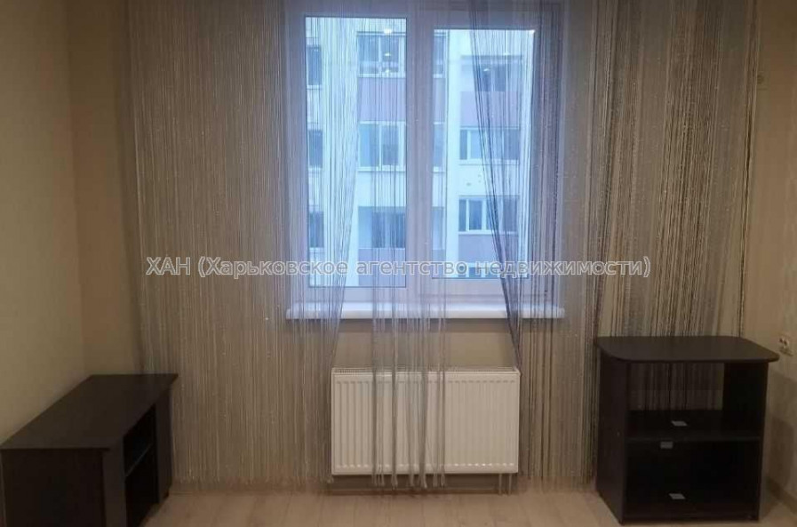 Продам квартиру, Барабашова академика ул. , 1 кім., 35 м², капитальный ремонт 