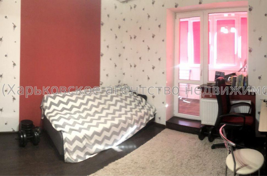 Продам квартиру, Роганская ул. , 2 кім., 65 м², евроремонт 