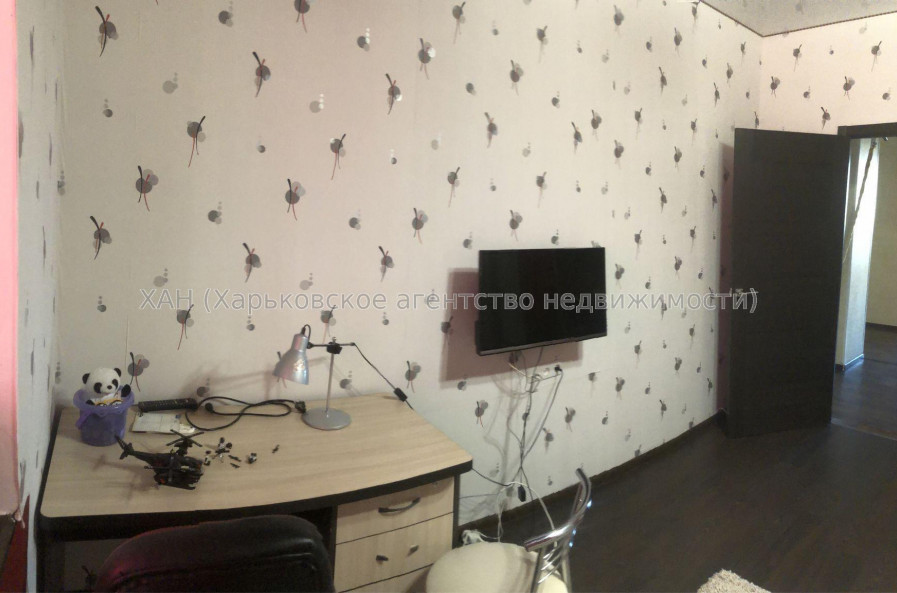 Продам квартиру, Роганская ул. , 2 кім., 65 м², евроремонт 